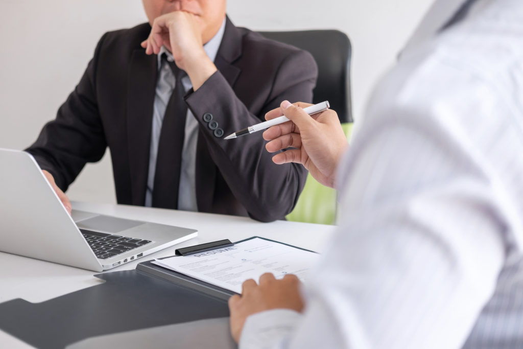 afraid of speaking english common interview mistakes